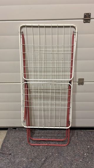 Tendedero Plegable Metálico Rojo y Blanco