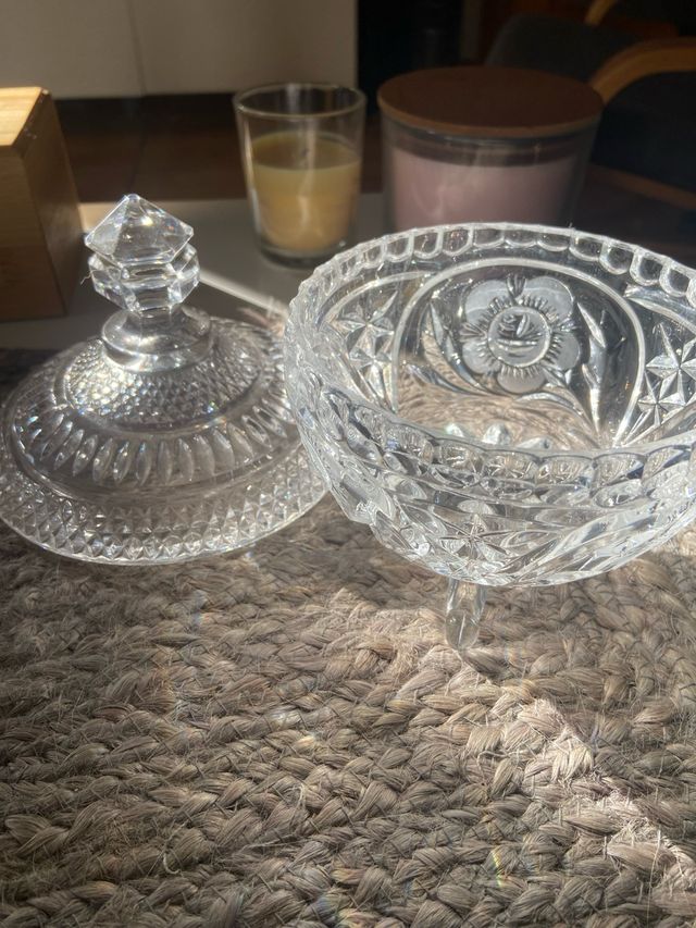 Bombonera cristal tallado