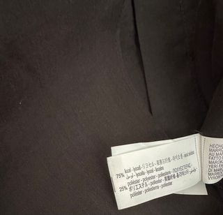 Camisa Zara negra con volantes. Talla XL