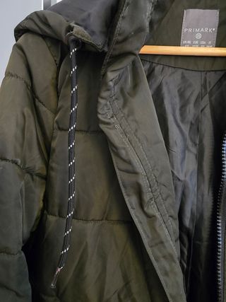 Abrigo acolchado verde Primark talla xs