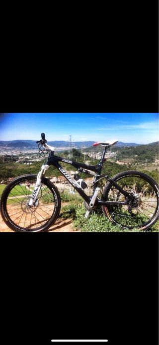 Bicicleta Ghost de carbono