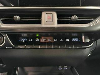 Lexus UX  250h 2WD PREMIUM 