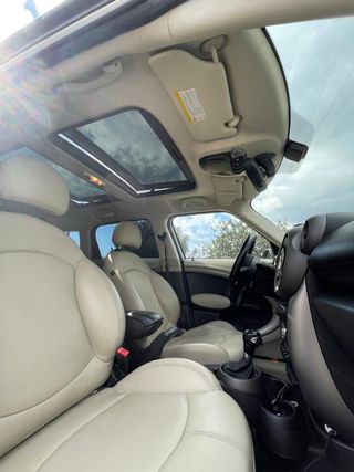 MINI Countryman 2012