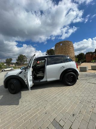 MINI Countryman 2012