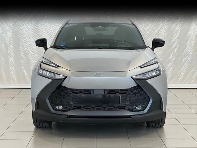 Toyota C-HR   2.0 220PH Advance