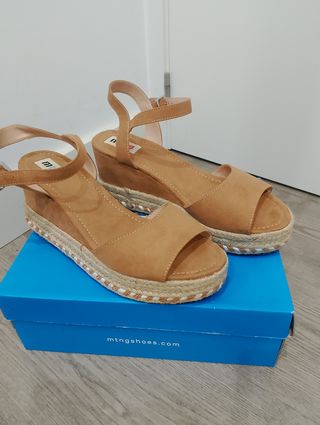 Sandalias Mustang Talla 41 Marrón