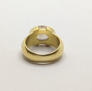 Anillo de oro de 18k con Cuarzo,  10.66 g, T-18.