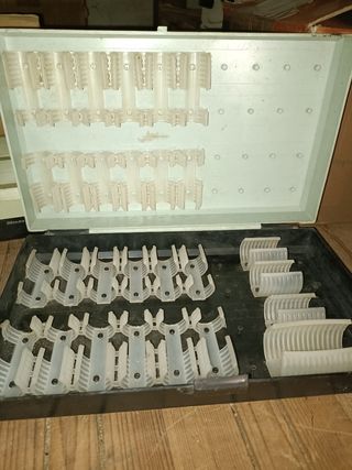 Scatola porta valvole radio