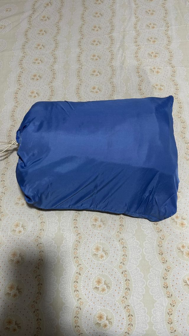 Sacco a pelo rosso con interno beige