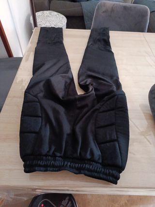 Pantalón portero fútbol acolchado