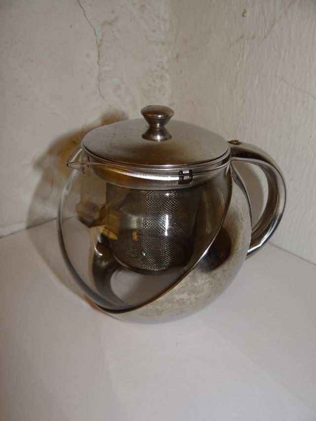 Tetera de vidrio con infusor de acero inoxidable