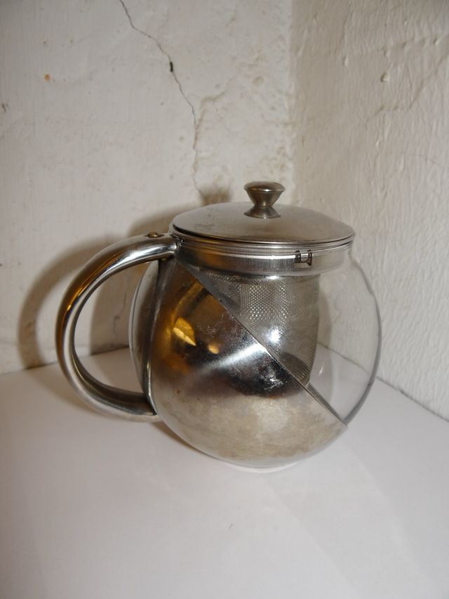 Tetera de vidrio con infusor de acero inoxidable