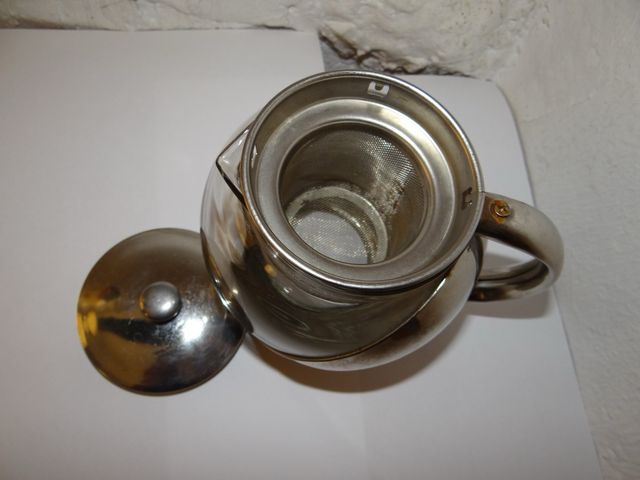 Tetera de vidrio con infusor de acero inoxidable