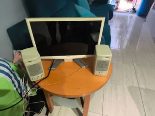 Pantalla Acer con Altavoces Target