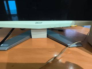 Pantalla Acer con Altavoces Target