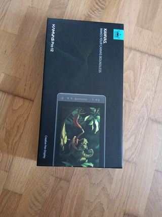 Huion Kamvas Pro 12 con maletín