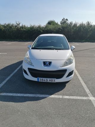 Peugeot 207 2011