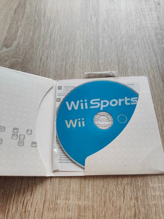 Nintendo Wii Blanca + Mandos + Juego