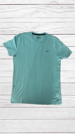 Camiseta Hollister Azul Celeste Talla M