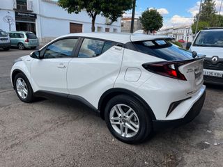 TOYOTA C-HR 1.8 125H Active