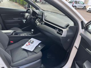 TOYOTA C-HR 1.8 125H Active