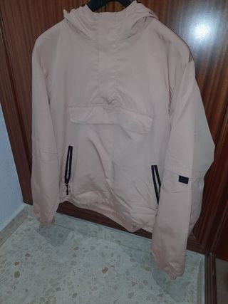 Cortavientos chubasquero rosa