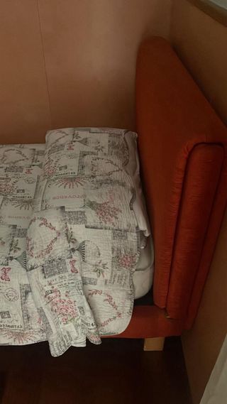 Letto singolo in tessuto