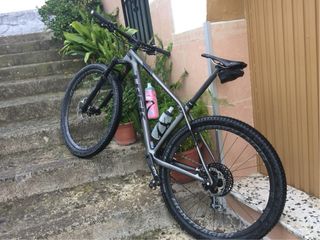 Bicicleta Trek Procaliber 9.8 SL Montaña