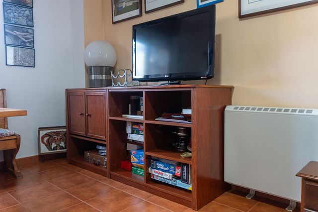 Mueble separador de ambientes, útil por ambos lado