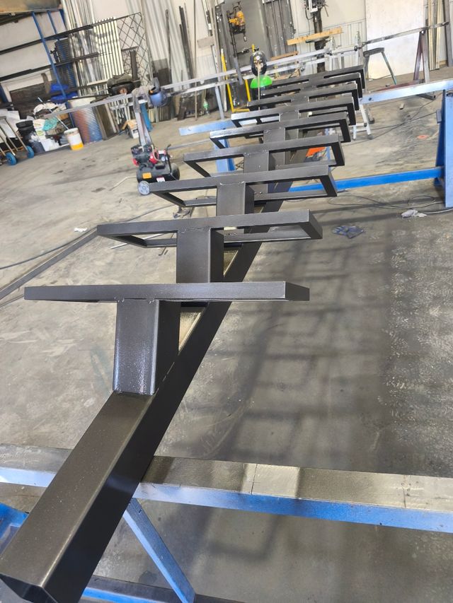 Escalera industrial metálica