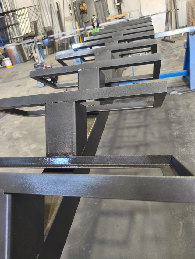 Escalera industrial metálica