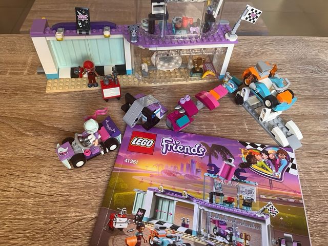 Officina automobilistica Lego Friends 41351