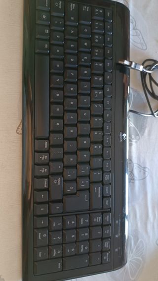 Teclado Logitech y ratón PC