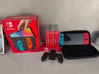 Nintendo Switch OLED + 7 Juegos