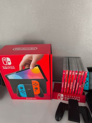 Nintendo Switch OLED + 7 Juegos