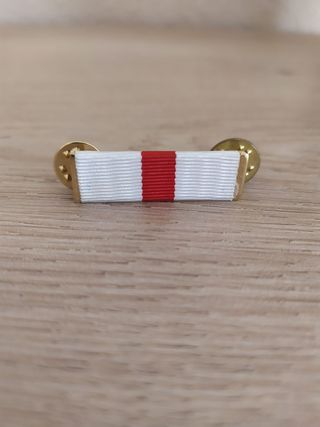 Pasador Medalla al Mérito