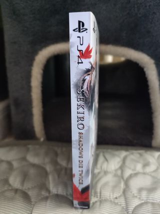 Funda Sekiro: Shadows Die Twice PS4