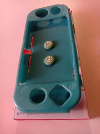 Funda Nintendo Switch Lite Azul + 2 Thumb Grips