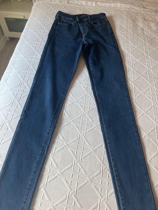 Tejanos azules nuevos