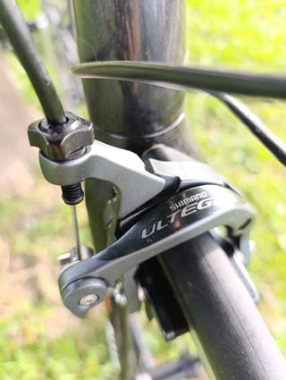 Bicicleta de carretera Giant Negra