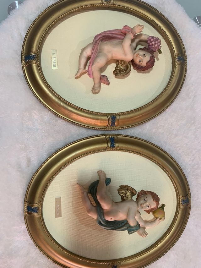 Juego de 2 cuadros decorativos dorados