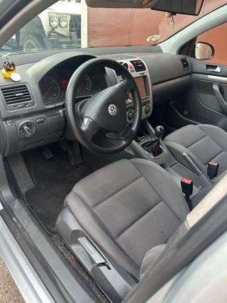 Volkswagen Golf V 2006