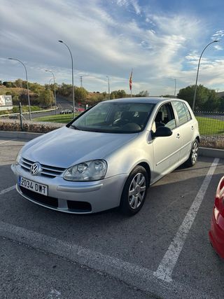 Volkswagen Golf V 2006