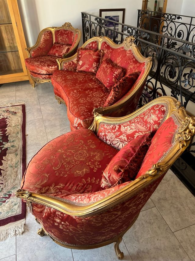 Conjunto de 3 sofás estilo Luis XV