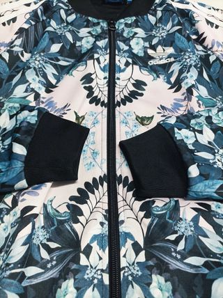 Chaqueta Adidas Floral Azul