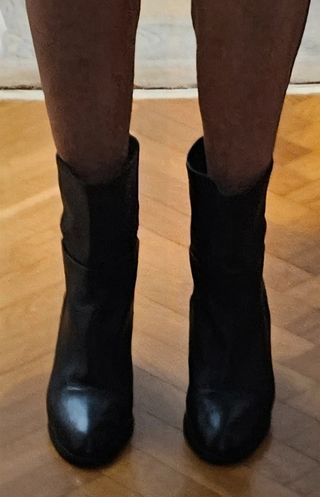 Botines de tacón cómodos negros