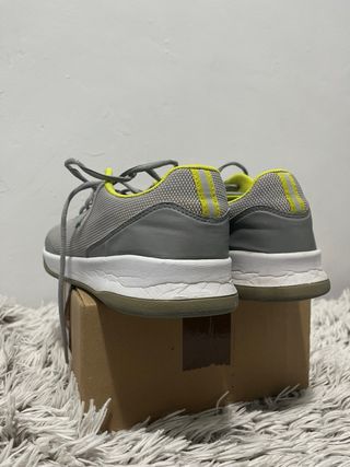 Zapatillas Lacoste grises