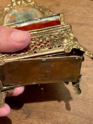 Antiguo joyero para reloj de bolsillo