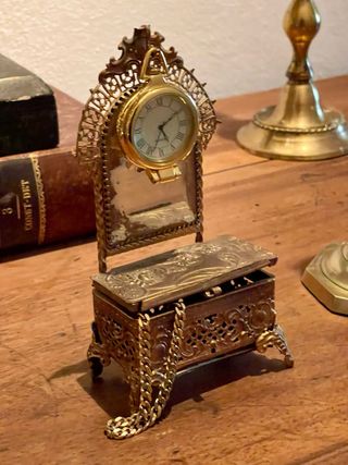 Antiguo joyero para reloj de bolsillo