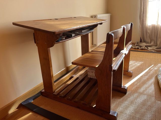 Pupitre escolar (año 1955)